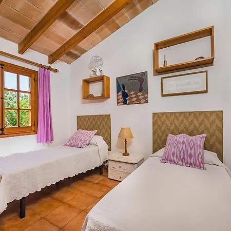 Secluded Country With Pool Casa de Férias
